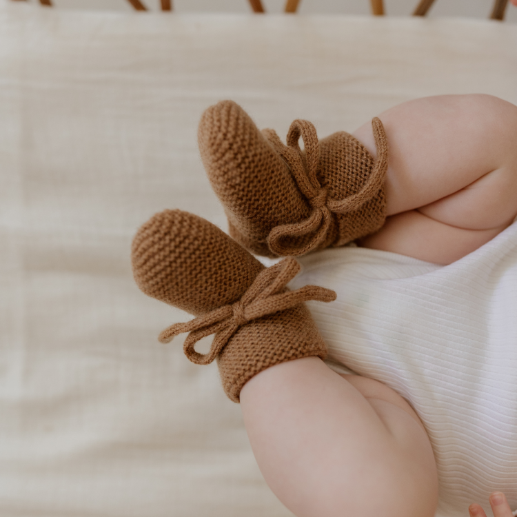 Chaussons tricotés - Caramel – Image 2